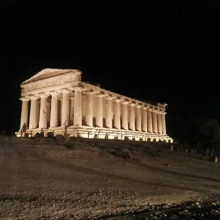 Nyaraló Casa Camilla